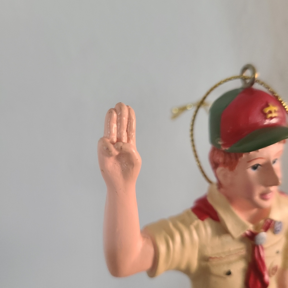 Vintage Boy Scout Figurine Ornament Kurt S Adler - Picture 9 of 9